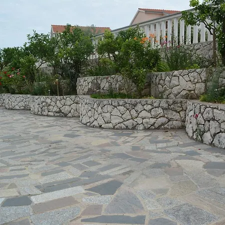 Suz-ana Apartman Trogir