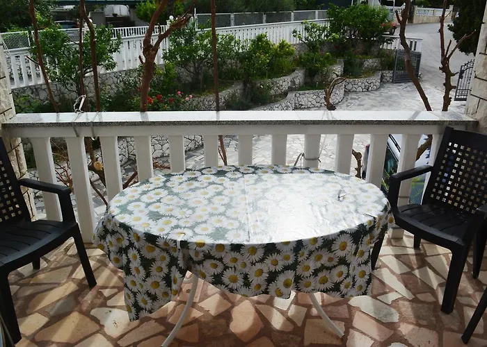 Suz-ana Apartment Trogir